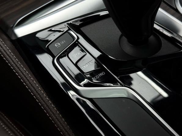 BMW 5 серии VII (G30/G31/G38) с пробегом 2020 года, цена 3 939 000 рублей, 96000 км, седан, Автокод Объявления