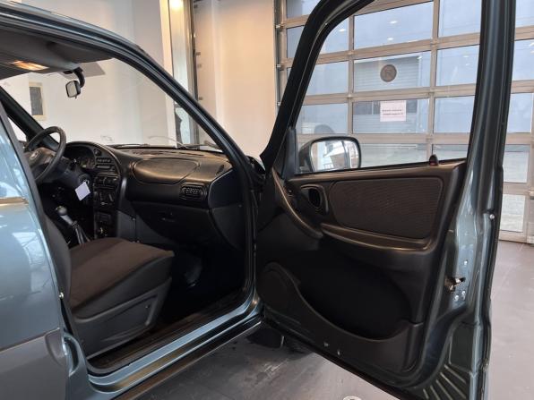 Chevrolet Niva I Рестайлинг с пробегом 2014 года, цена 665 000 рублей, 108248 км, внедорожник, Автокод Объявления
