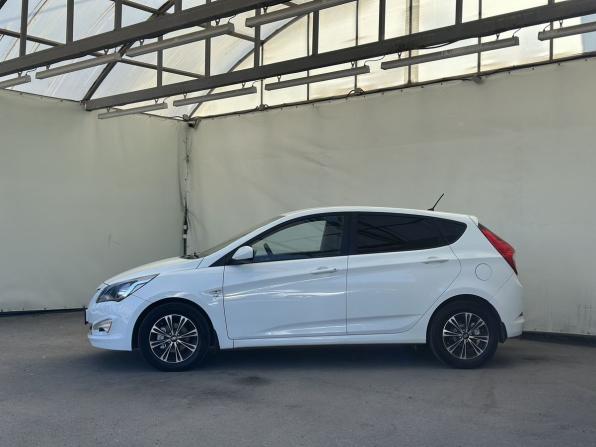 Hyundai Solaris I Рестайлинг с пробегом 2016 года, цена 1 100 000 рублей, 133295 км, хэтчбек, Автокод Объявления