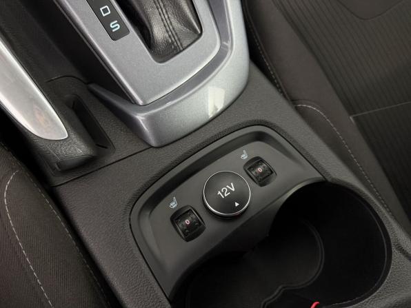 Ford Focus III с пробегом 2011 года, цена 890 000 рублей, 138200 км, седан, Автокод Объявления