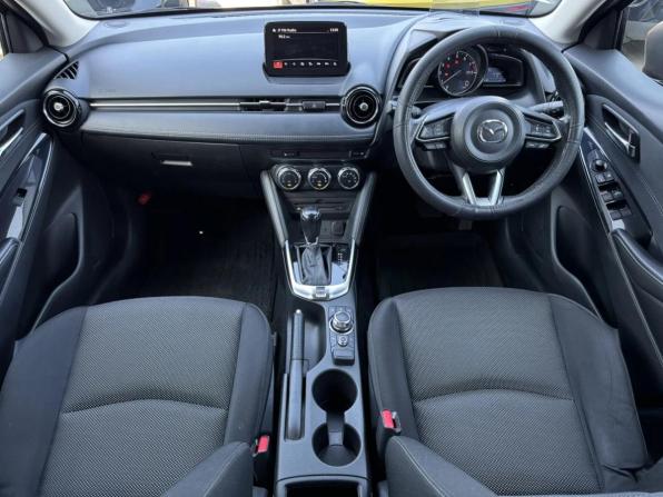 Mazda Demio IV (DJ) с пробегом 2017 года, цена 1 460 000 рублей, 99980 км, хэтчбек, Автокод Объявления