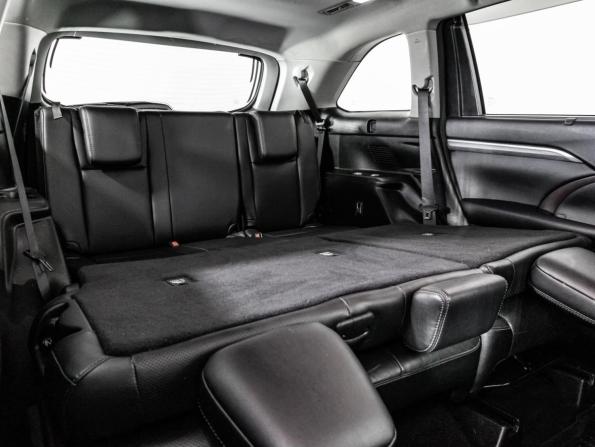 Toyota Highlander III (XU50) Рестайлинг с пробегом 2018 года, цена 3 999 000 рублей, 52105 км, внедорожник, Автокод Объявления