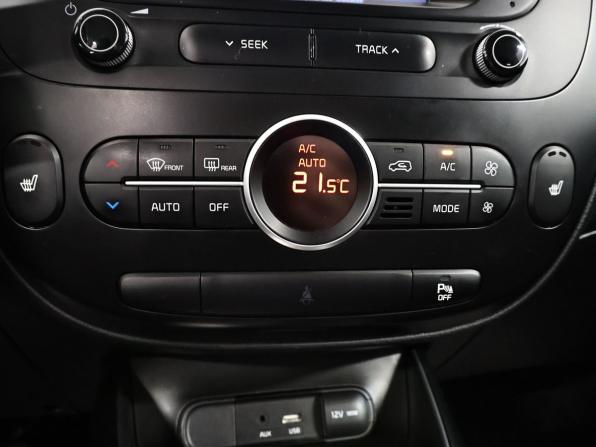 Kia Soul II Рестайлинг с пробегом 2018 года, цена 1 294 000 рублей, 155276 км, хэтчбек, Автокод Объявления