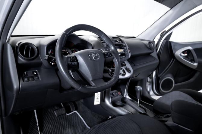 Toyota RAV4 III (XA30) Рестайлинг с пробегом 2011 года, цена 1 449 000 рублей, 207000 км, внедорожник, Автокод Объявления
