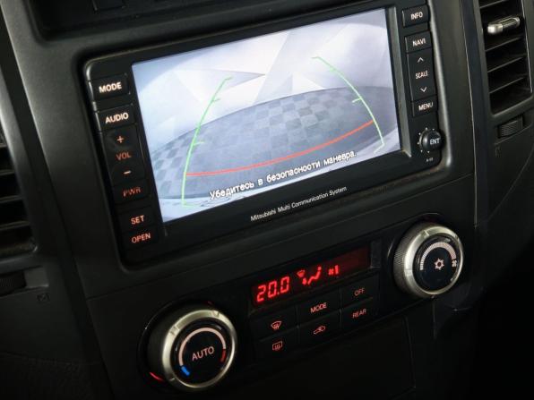 Mitsubishi Pajero IV Рестайлинг 1 с пробегом 2011 года, цена 1 443 000 рублей, 393086 км, внедорожник, Автокод Объявления