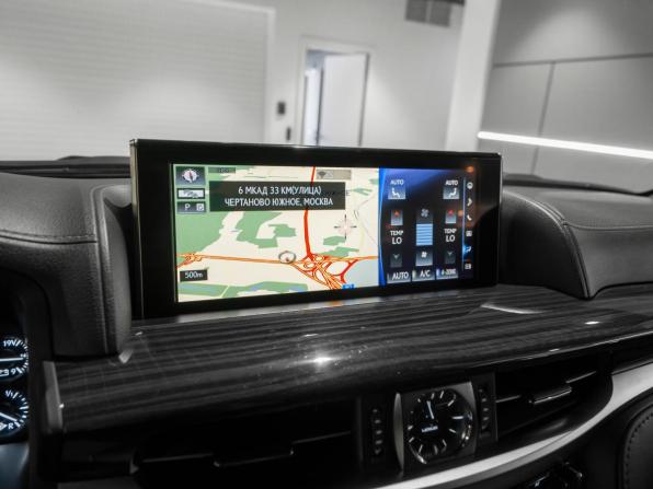 Lexus LX III Рестайлинг 2 с пробегом 2021 года, цена 8 900 000 рублей, 187592 км, внедорожник, Автокод Объявления