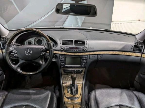 Mercedes-Benz E-Класс III (W211 S211) Рестайлинг с пробегом 2007 года, цена 1 180 000 рублей, 310190 км, седан, Автокод Объявления