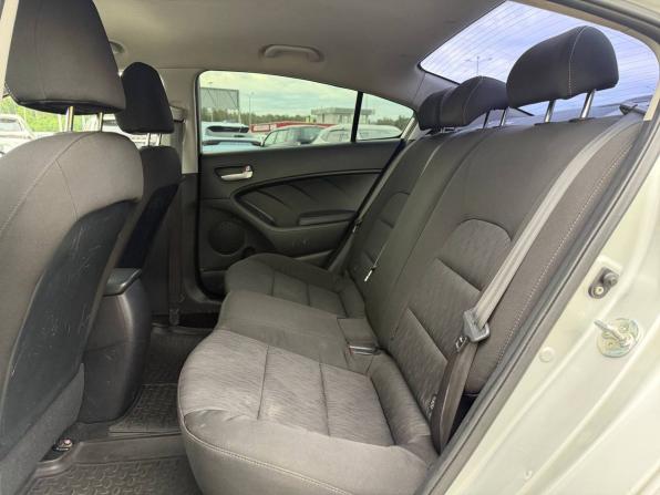 Kia Cerato III с пробегом 2014 года, цена 735 000 рублей, 258150 км, седан, Автокод Объявления