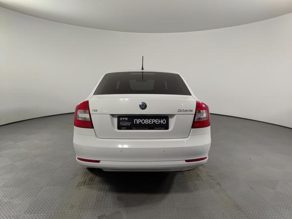 Skoda Octavia II (A5) Рестайлинг с пробегом 2013 года, цена 1 100 000 рублей, 131805 км, лифтбек, Автокод Объявления