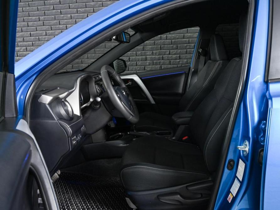 Toyota RAV4 IV (XA40) Рестайлинг Екатеринбург  - изображение 10