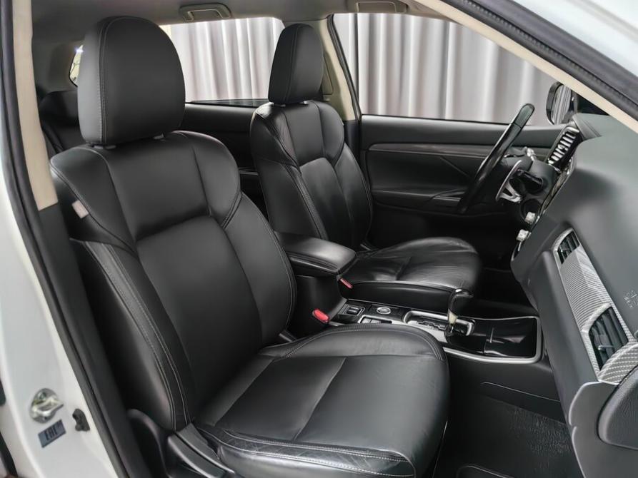 Mitsubishi Outlander III Рестайлинг 3 Подольск  - изображение 7