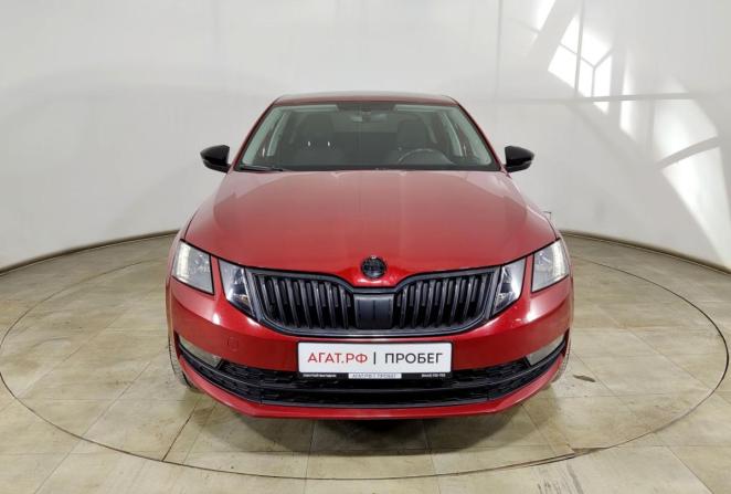 Skoda Octavia III (A7) Рестайлинг с пробегом 2018 года, цена 1 810 000 рублей, 105100 км, лифтбек, Автокод Объявления