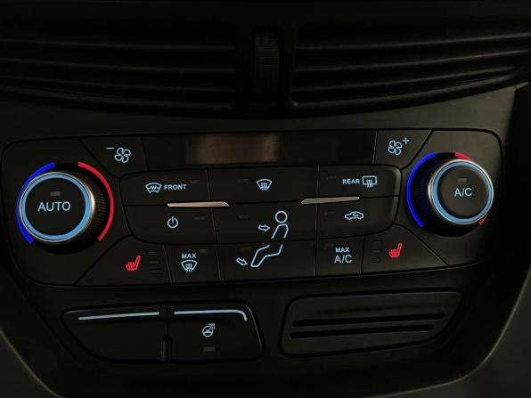 Ford Kuga II Рестайлинг с пробегом 2018 года, цена 1 665 000 рублей, 121269 км, внедорожник, Автокод Объявления