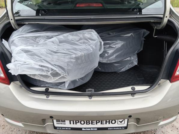 Renault Logan II с пробегом 2016 года, цена 799 000 рублей, 137754 км, седан, Автокод Объявления