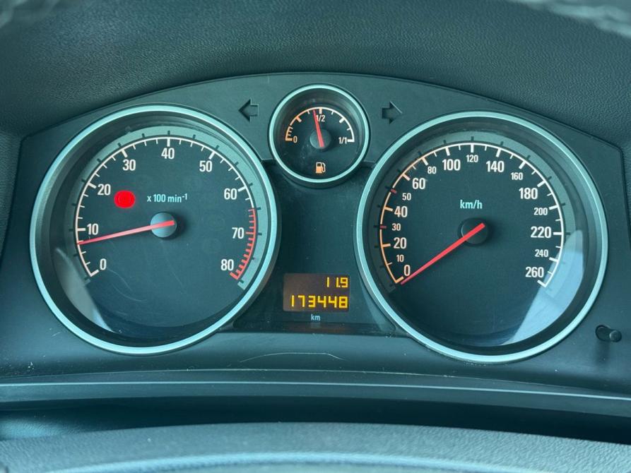 Opel Zafira B Рестайлинг Ижевск  - изображение 17
