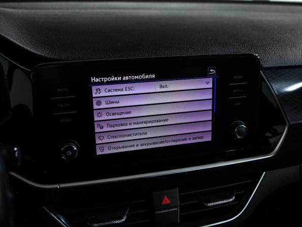 Volkswagen Polo VI с пробегом 2021 года, цена 1 659 777 рублей, 132731 км, лифтбек, Автокод Объявления