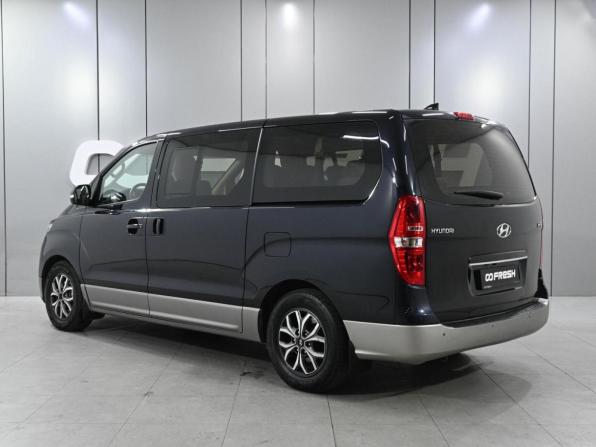 Hyundai H-1 II Рестайлинг 2 с пробегом 2020 года, цена 3 499 000 рублей, 87162 км, минивэн, Автокод Объявления