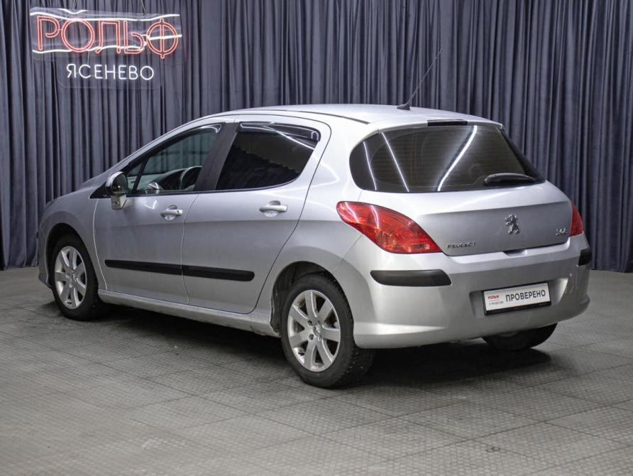 Peugeot 308 I Москва  - изображение 7