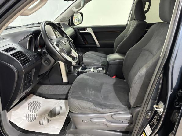 Toyota Land Cruiser Prado 150 Series с пробегом 2011 года, цена 2 615 000 рублей, 269168 км, внедорожник, Автокод Объявления