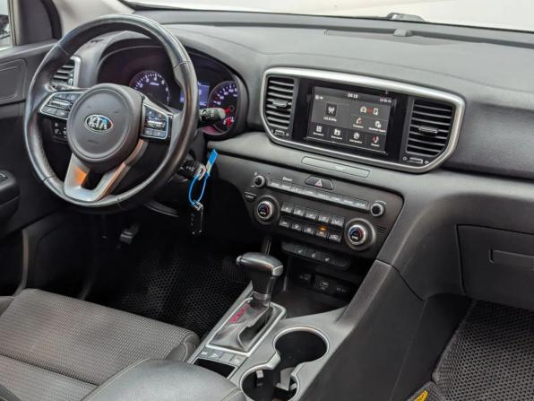 Kia Sportage IV Рестайлинг с пробегом 2019 года, цена 2 229 000 рублей, 91000 км, внедорожник, Автокод Объявления