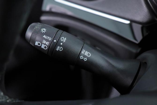 Renault Kaptur I Рестайлинг с пробегом 2021 года, цена 1 349 100 рублей, 189842 км, внедорожник, Автокод Объявления