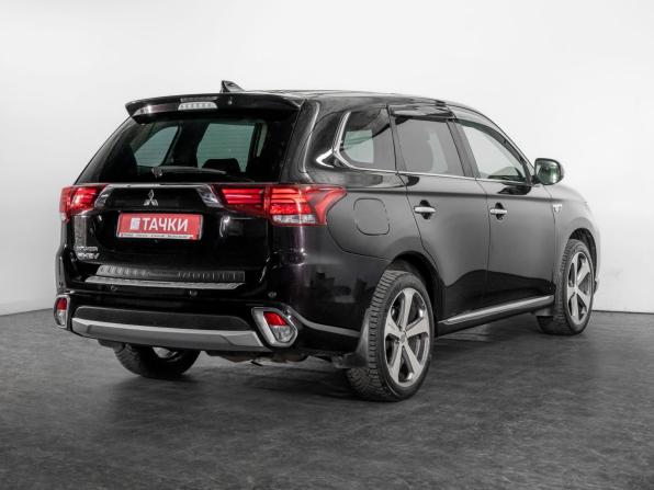 Mitsubishi Outlander III Рестайлинг 2 с пробегом 2018 года, цена 2 380 500 рублей, 125953 км, внедорожник, Автокод Объявления