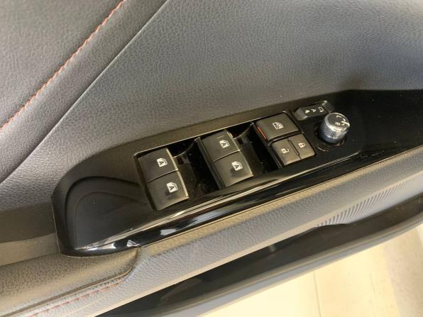 Toyota Camry VIII (XV70) с пробегом 2020 года, цена 3 601 200 рублей, 16472 км, седан, Автокод Объявления