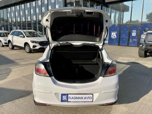 Opel Astra H Рестайлинг с пробегом 2010 года, цена 535 000 рублей, 207000 км, хэтчбек, Автокод Объявления