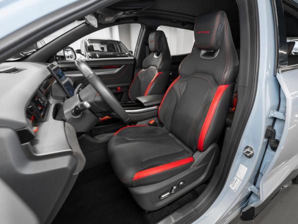 JETOUR DASHING I с пробегом 2024 года, цена 2 125 000 рублей, 15933 км, внедорожник, Автокод Объявления