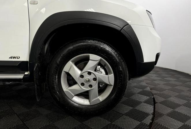 Renault Duster I Рестайлинг с пробегом 2017 года, цена 1 300 000 рублей, 141642 км, внедорожник, Автокод Объявления