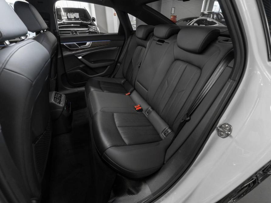 Audi A6 V (C8) Москва  - изображение 14