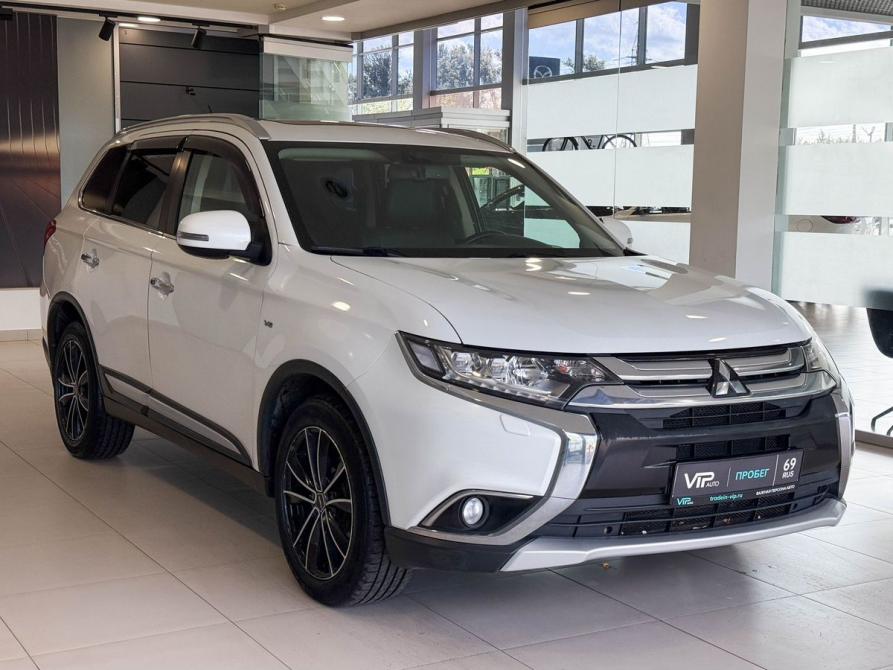 Mitsubishi Outlander III Рестайлинг 2 Тверь  - изображение 3
