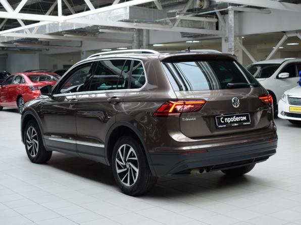 Volkswagen Tiguan II с пробегом 2018 года, цена 2 213 000 рублей, 177703 км, внедорожник, Автокод Объявления
