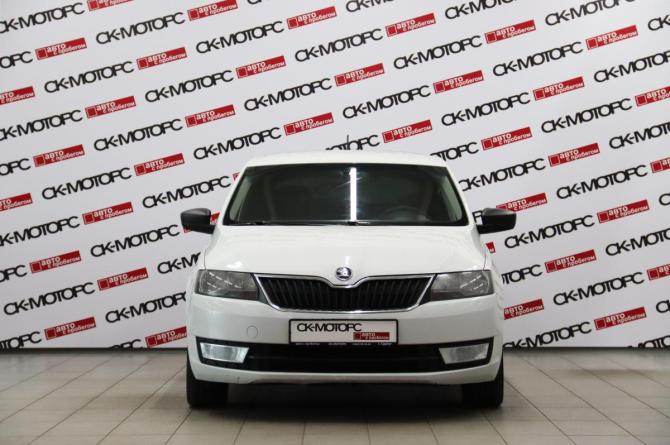 Skoda Rapid I с пробегом 2016 года, цена 825 450 рублей, 240120 км, лифтбек, Автокод Объявления