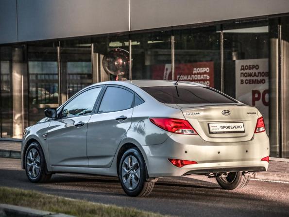 Hyundai Solaris I Рестайлинг с пробегом 2015 года, цена 889 777 рублей, 222000 км, седан, Автокод Объявления