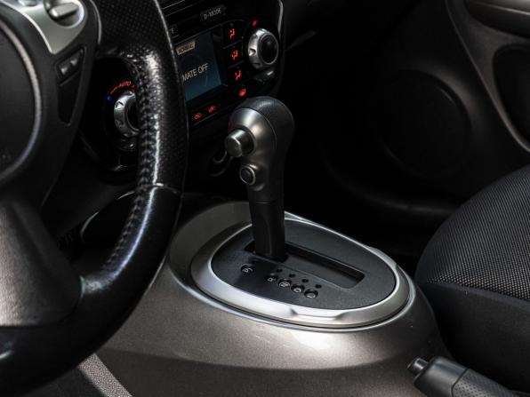 Nissan Juke I с пробегом 2013 года, цена 1 129 000 рублей, 190707 км, внедорожник, Автокод Объявления