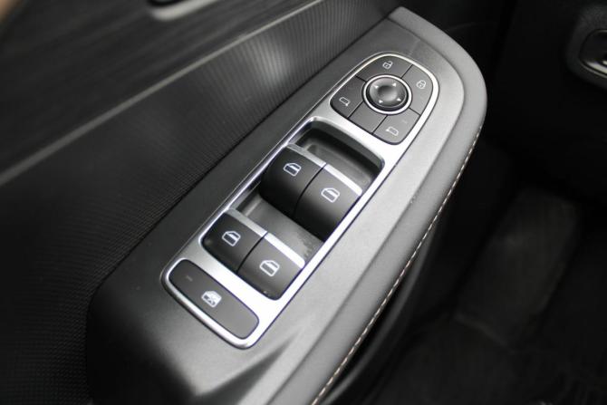 Omoda C5 I с пробегом 2024 года, цена 1 690 000 рублей, 20000 км, внедорожник, Автокод Объявления