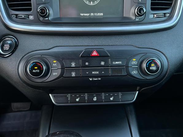 Kia Sorento III Prime с пробегом 2017 года, цена 2 370 000 рублей, 137000 км, внедорожник, Автокод Объявления