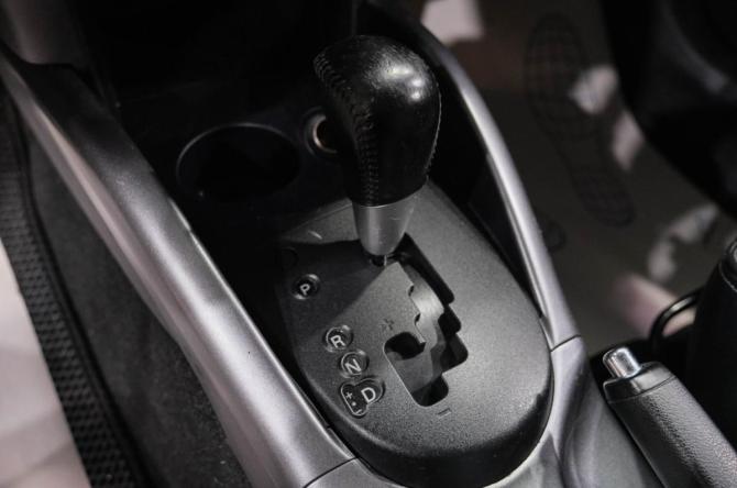 Mitsubishi Outlander II Рестайлинг с пробегом 2011 года, цена 1 449 000 рублей, 242000 км, внедорожник, Автокод Объявления