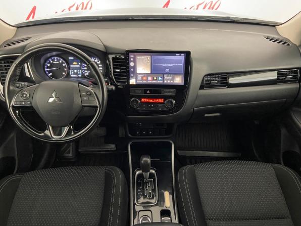 Mitsubishi Outlander III Рестайлинг 3 с пробегом 2019 года, цена 2 099 000 рублей, 138000 км, внедорожник, Автокод Объявления