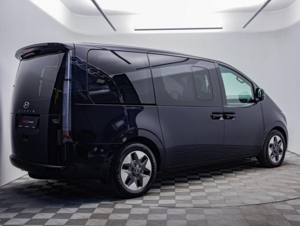 Hyundai Staria I с пробегом 2021 года, цена 5 408 000 рублей, 73232 км, минивэн, Автокод Объявления
