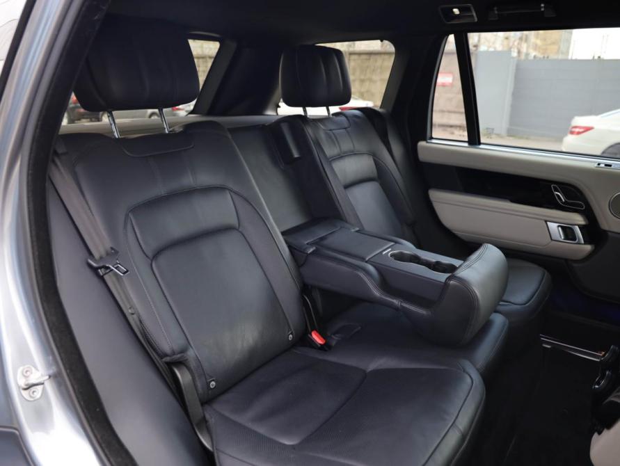 Land Rover Range Rover IV Рестайлинг Санкт-Петербург  - изображение 13