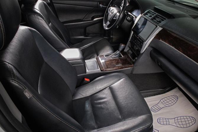 Toyota Camry VII (XV50) Рестайлинг с пробегом 2016 года, цена 2 419 000 рублей, 169699 км, седан, Автокод Объявления