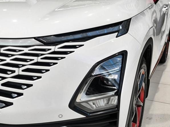 Omoda C5 I с пробегом 2023 года, цена 2 050 000 рублей, 44251 км, внедорожник, Автокод Объявления
