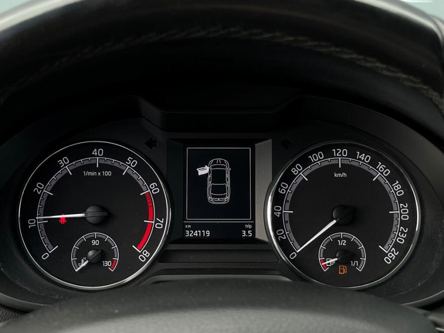 Skoda Octavia III (A7) Рестайлинг Санкт-Петербург  - изображение 21