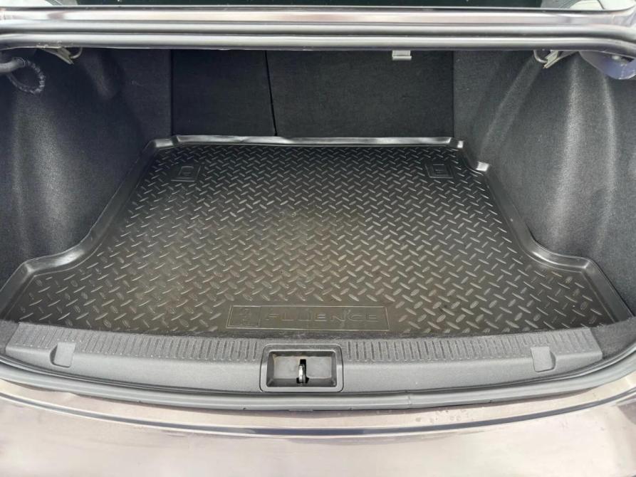 Renault Fluence I Рестайлинг Альметьевск  - изображение 18