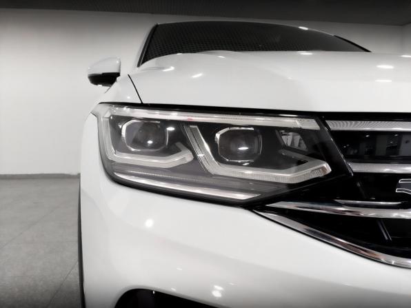 Volkswagen Tiguan II Рестайлинг с пробегом 2021 года, цена 3 615 000 рублей, 96243 км, внедорожник, Автокод Объявления