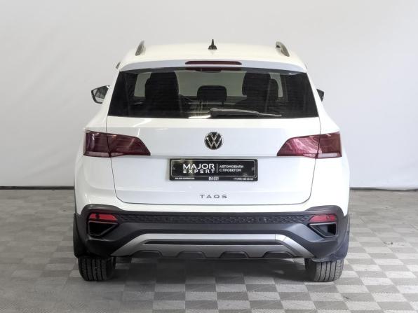 Volkswagen Taos I с пробегом 2022 года, цена 2 390 000 рублей, 95360 км, внедорожник, Автокод Объявления