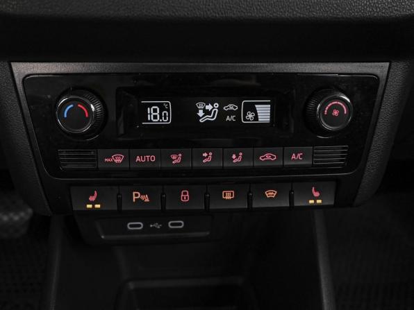 Volkswagen Polo VI с пробегом 2021 года, цена 1 787 000 рублей, 97294 км, лифтбек, Автокод Объявления