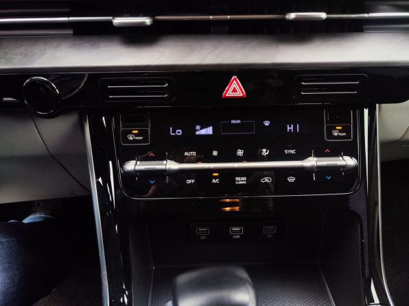 Kia Carnival IV с пробегом 2021 года, цена 3 425 000 рублей, 176409 км, минивэн, Автокод Объявления